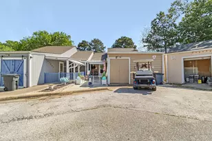 17 Townhouse Ln, Trinity, TX 75862 - Photo 9