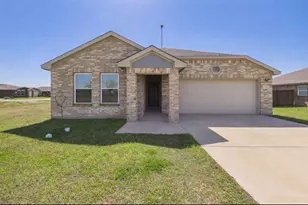 2409 Abigail Ln, Mabank, TX 75147 - Photo 1