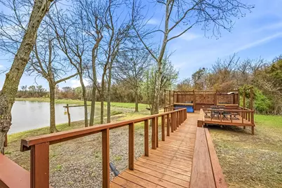17311 E Us-82, Honey Grove, TX 75446 - Photo 15