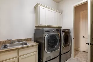 6208 Jacqueline Dr, Plano, TX 75024 - Photo 17