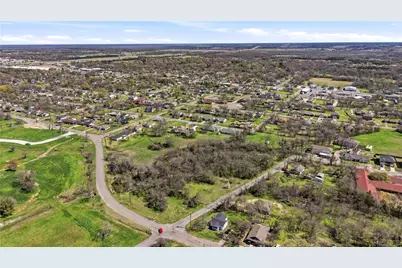 1700 Agnew Street, Bonham, TX 75418 - Photo 3