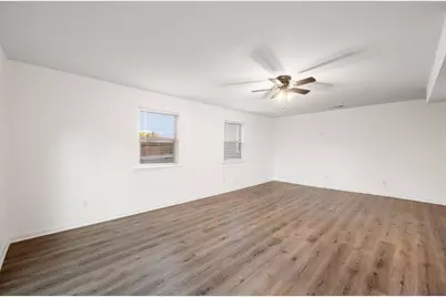 4452 Fletcher Avenue, Fort Worth, TX 76107 - Photo 13