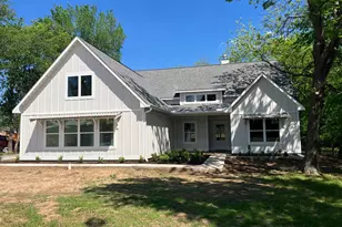 820 Mulberry St, Sulphur Springs, TX 75482 - Photo 1