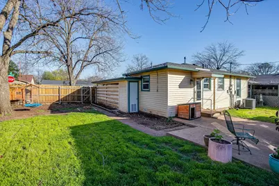 1123 Bales Street, Cleburne, TX 76033 - Photo 37