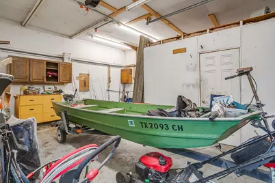 1123 Bales Street, Cleburne, TX 76033 - Photo 27