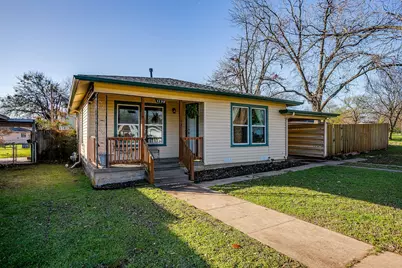 1123 Bales Street, Cleburne, TX 76033 - Photo 3