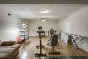 1123 Bales St, Cleburne, TX 76033 - Photo 25