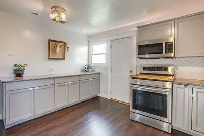 1123 Bales Street, Cleburne, TX 76033 - Photo 13