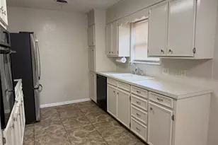 2641 Raintree Cir, Abilene, TX 79605 - Photo 9