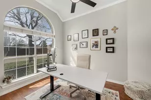 11690 Creekwood Dr, Frisco, TX 75035 - Photo 3