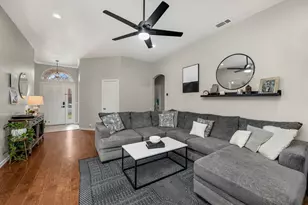 11690 Creekwood Dr, Frisco, TX 75035 - Photo 15