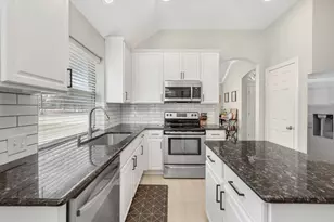 11690 Creekwood Dr, Frisco, TX 75035 - Photo 19