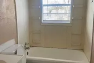 3234 S 4th St, Abilene, TX 79605 - Photo 9