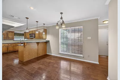 100 Castle Court, Irving, TX 75038 - Photo 9