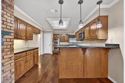 100 Castle Court, Irving, TX 75038 - Photo 11