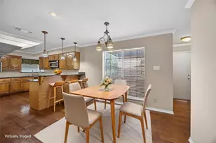 100 Castle Ct, Irving, TX 75038 - Photo 11
