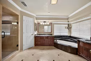 100 Castle Ct, Irving, TX 75038 - Photo 21