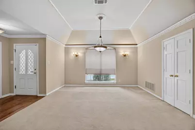 100 Castle Court, Irving, TX 75038 - Photo 7