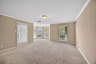 100 Castle Ct, Irving, TX 75038 - Photo 17