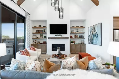 2820 Hillview Lane, Sherman, TX 75092 - Photo 3