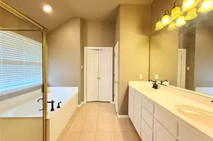 2713 Flint Rock Dr, Fort Worth, TX 76131 - Photo 7