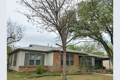 2036 Hermanson Drive, Waco, TX 76710 - Photo 3