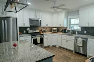 2036 Hermanson Dr, Waco, TX 76710 - Photo 15