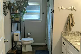 2036 Hermanson Dr, Waco, TX 76710 - Photo 29