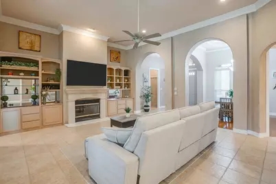 2210 Riverwood Drive, Weatherford, TX 76087 - Photo 9