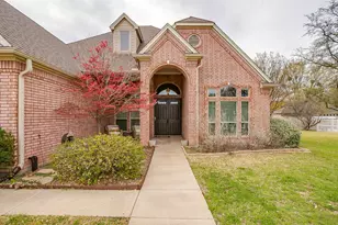 2210 Riverwood Dr, Weatherford, TX 76087 - Photo 3