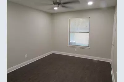 6820 Stillmeadows Circle N, North Richland Hills, TX 76182 - Photo 11