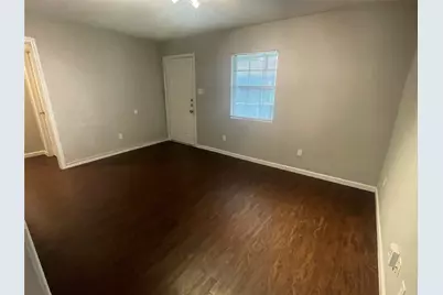 701 Elsbeth Street #201, Dallas, TX 75208 - Photo 5