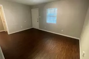 701 Elsbeth St, Dallas, TX 75208 - Photo 5