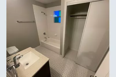 701 Elsbeth Street #201, Dallas, TX 75208 - Photo 11