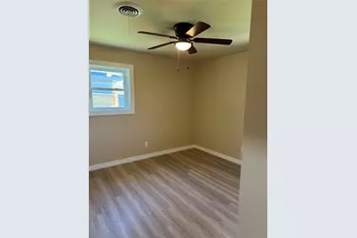 5916 Walla Avenue, Fort Worth, TX 76133 - Photo 9