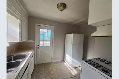 1726 N Ricketts Street, Sherman, TX 75092 - Photo 5