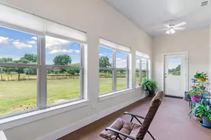 1461 Vz County Road 4607, Ben Wheeler, TX 75754 - Photo 17