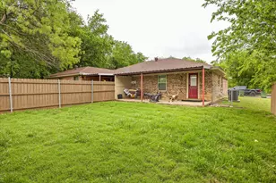 605/607 Clay St, Glen Rose, TX 76043 - Photo 7