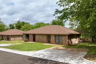 605/607 Clay St, Glen Rose, TX 76043 - Photo 39