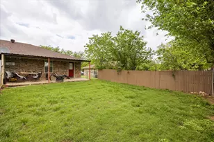 605/607 Clay St, Glen Rose, TX 76043 - Photo 9