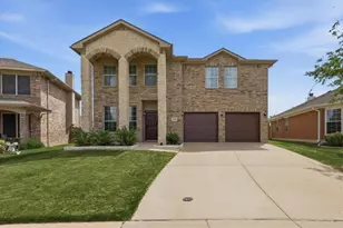 10832 Thorngrove Ct, Fort Worth, TX 76052 - Photo 1