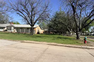 5829 Briarcliff, Haltom City, TX 76117 - Photo 1