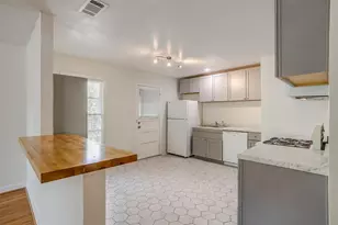 3645 E Washburn Ave, Fort Worth, TX 76107 - Photo 3