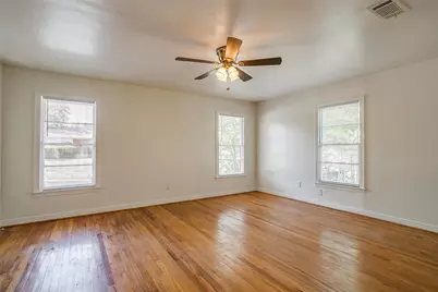 3645 E Washburn Avenue, Fort Worth, TX 76107 - Photo 7