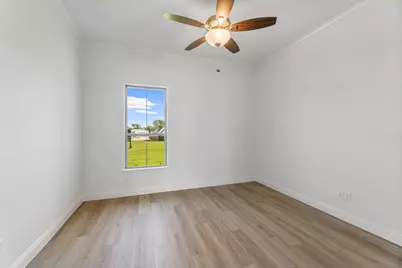 2001 Veal Circle, Springtown, TX 76085 - Photo 23