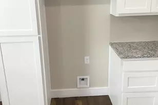 462 Pecan Hollow, Garrett, TX 75119 - Photo 5