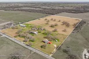 1490 Co Rd 185, Stephenville, TX 76401 - Photo 1