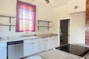 511 N Beaton St, Corsicana, TX 75110 - Photo 9