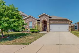 2609 Castle Creek Dr, Little Elm, TX 75068 - Photo 3