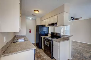 5113 Herrick Ct, Haltom City, TX 76117 - Photo 15